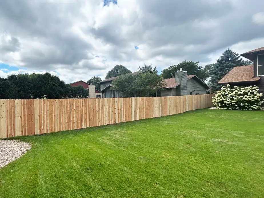 Wood fence contractor in the area.