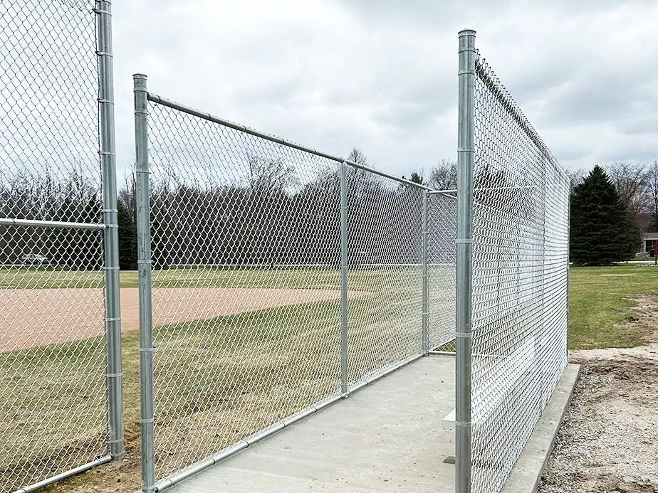 Commercial fence installation