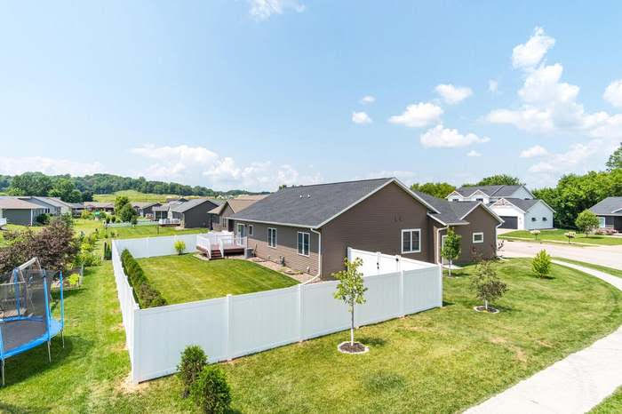 White vinyl fence - residential fence installation