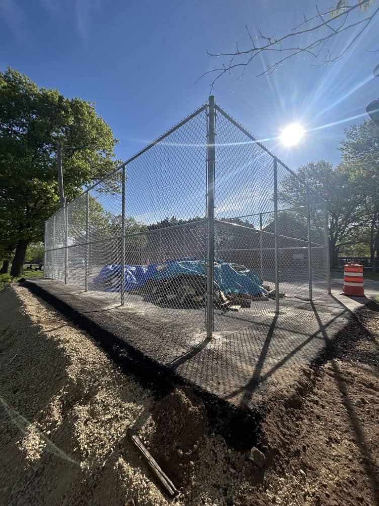 chain link security fence