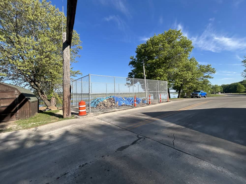 Chain link fence install