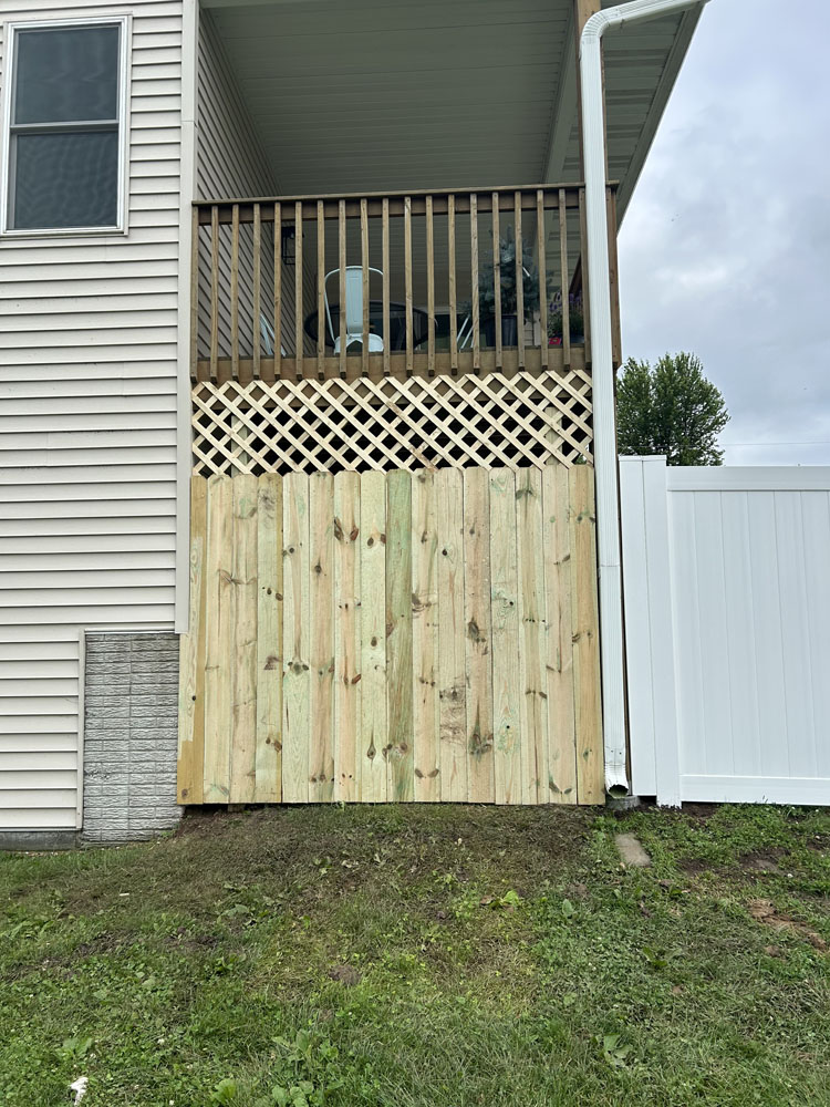 Wood Fence Gate Installation